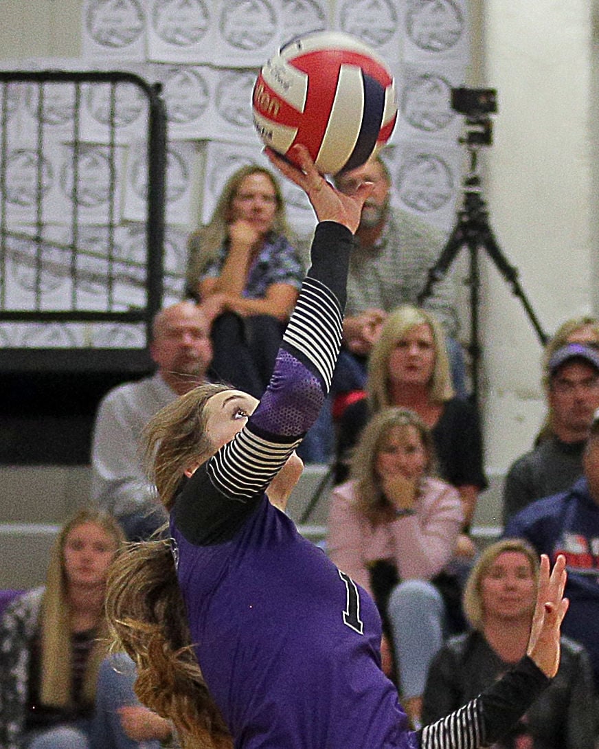 Elko at Spring Creek Volleyball 112.jpg